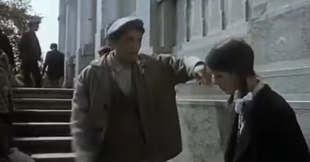 Zamak iz filma "Tito i ja"